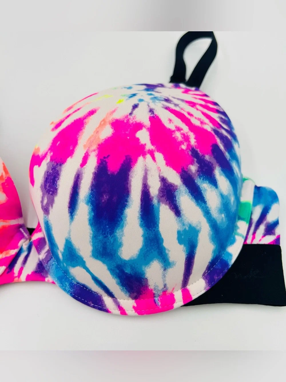 PINK Victoria’s Secret Wear Everywhere Push Up Bra women size 34D Tie Dye